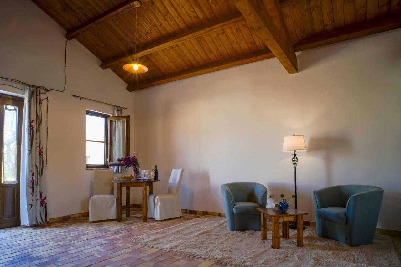 Masseria Crocco Montalbano Ionico Εξωτερικό φωτογραφία