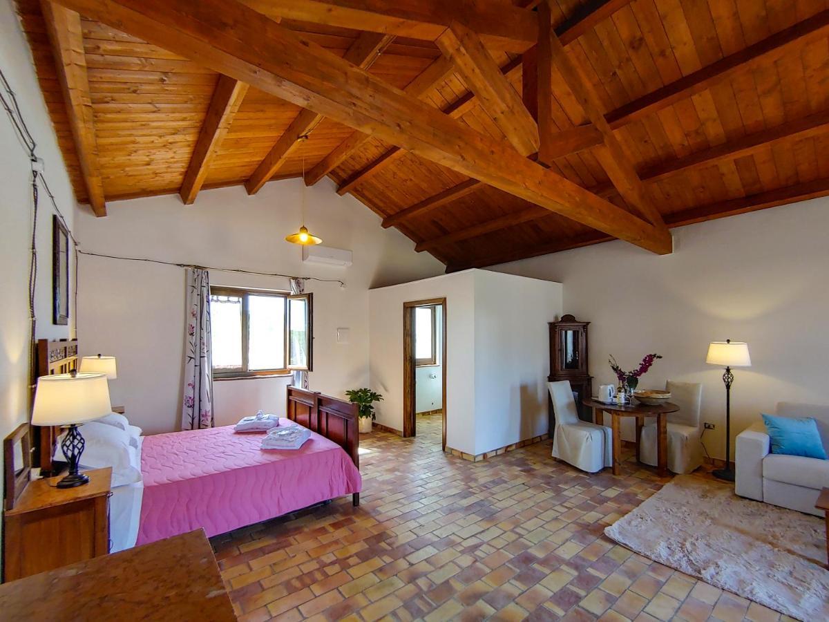 Masseria Crocco Montalbano Ionico Εξωτερικό φωτογραφία